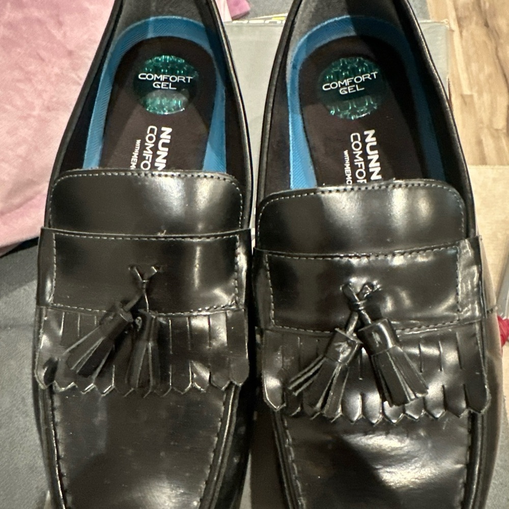 Nunn Bush Black Leather Tassel Loafers Slip-On